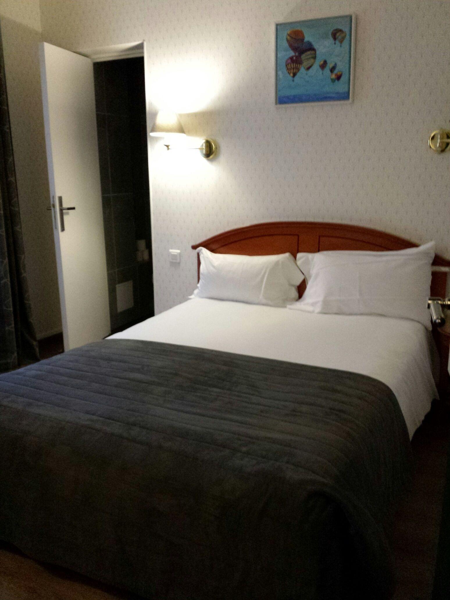 De Genève Hotel 3*